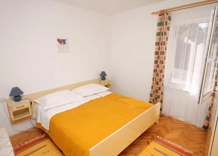 With Parking Space Banjol, Rab - 4956 Apartman Banjol