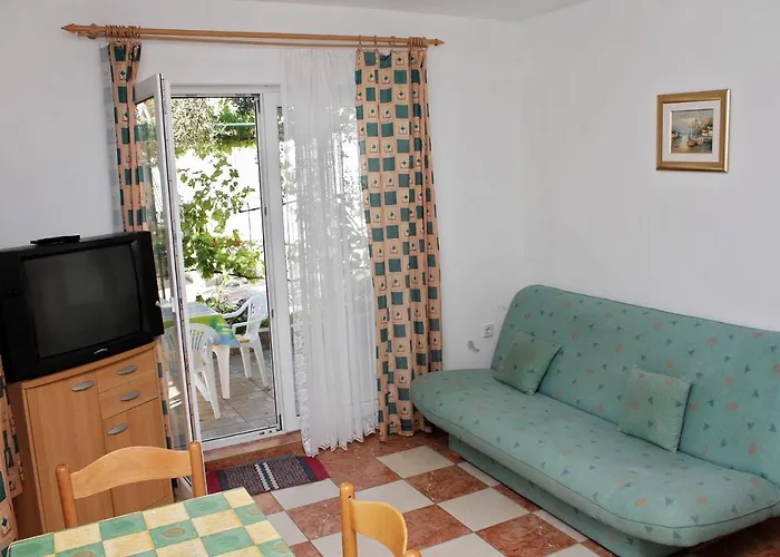 Apartman With Parking Space Banjol, Rab - 4956 *