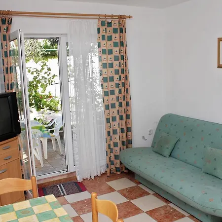 Appartement With Parking Space Banjol, Rab - 4956 *